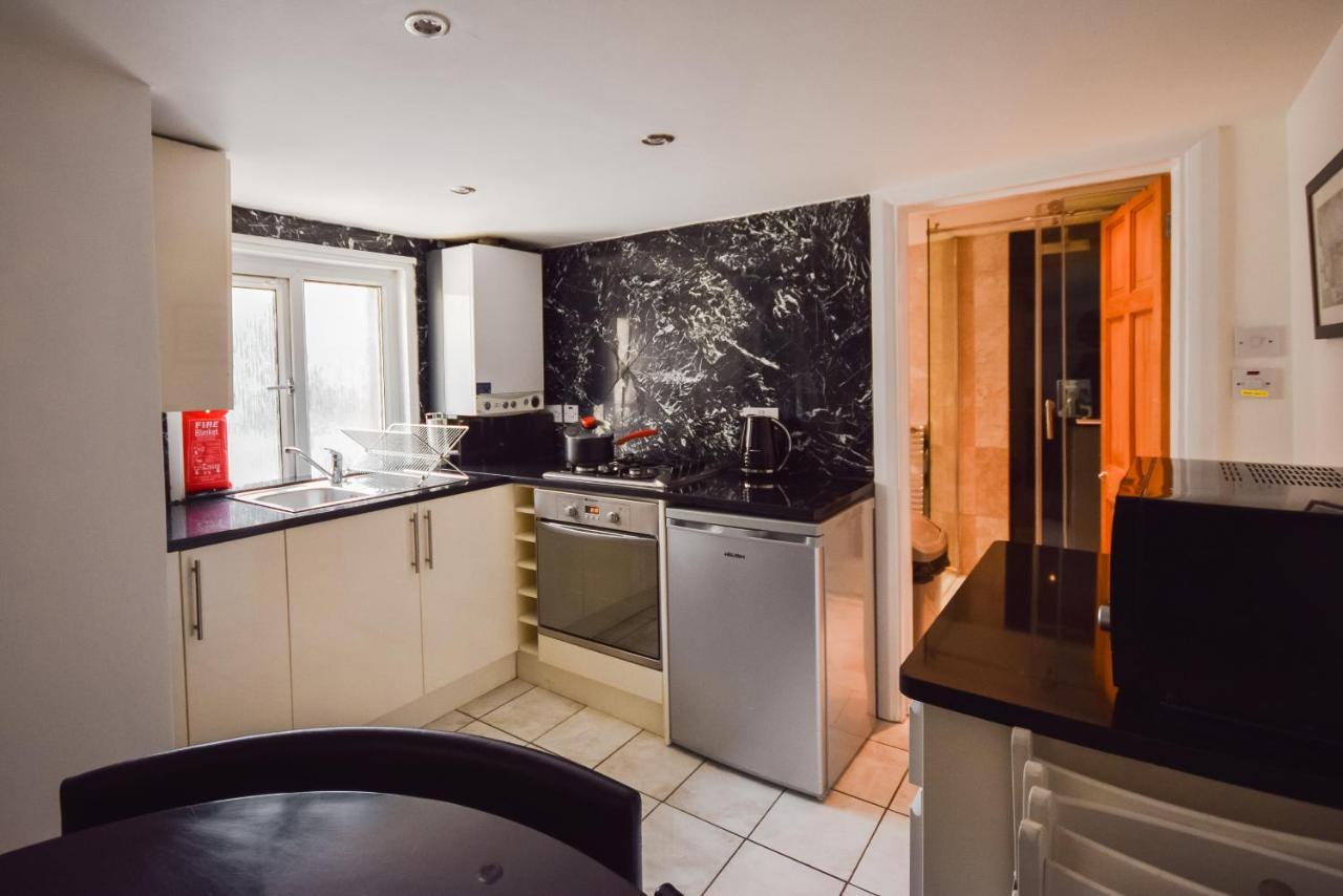 London Collection - Old Compton Soho Apartment Екстериор снимка